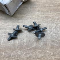 6977419  6 Pcs Nuts/bolts BMW 3 E90 E91