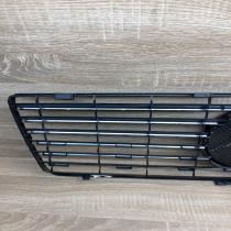 14088803231   Front bumper upper radiator grill Mercedes-Benz S W140