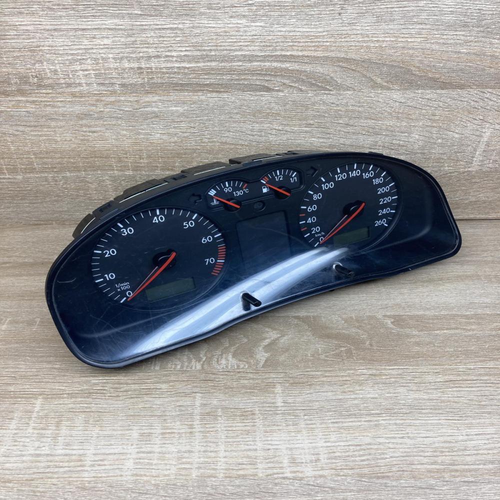 3B0919861BX 110208793  Speedometer (instrument cluster) Volkswagen PASSAT B5