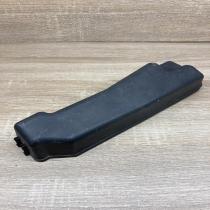 82662 02110   Fuse box cover Toyota Corolla E120 E130