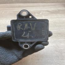 89183 42010 174500 5520 8918342010 ESP acceleration yaw rate sensor Toyota RAV 4