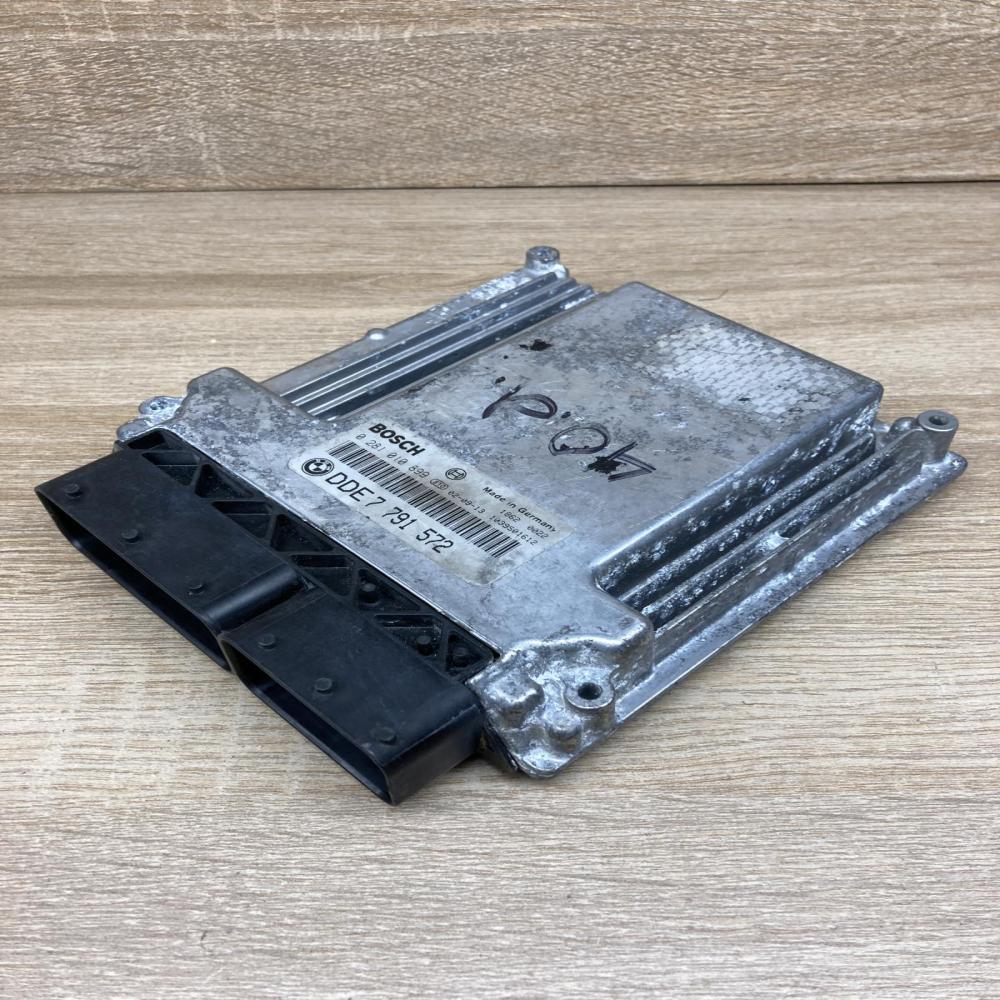 7791572   Engine control unit/module ECU BMW 7 E65 E66