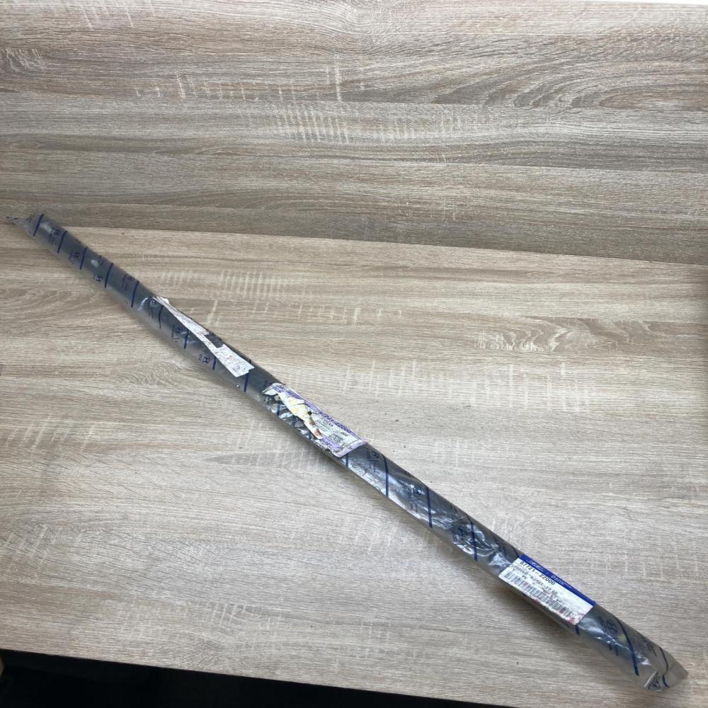 87721 22000   Front door trim (molding) Hyundai Accent