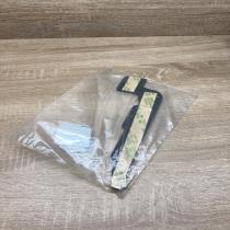 3541528   Windshield trim Volvo 740