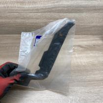 3541528   Windshield trim Volvo 740