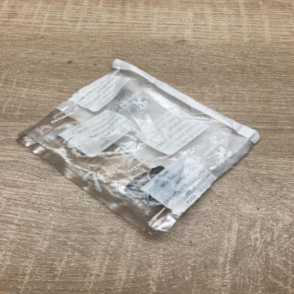 6351AG  2 Pcs Other trunk/boot trim element Lancia Lybra