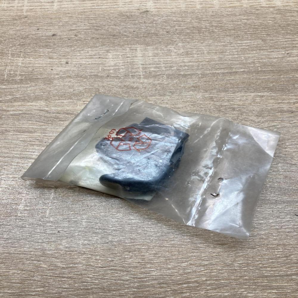 7700838100   Electric window control switch Renault Megane I