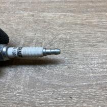 7700500180   Spark plug Renault Trafic I