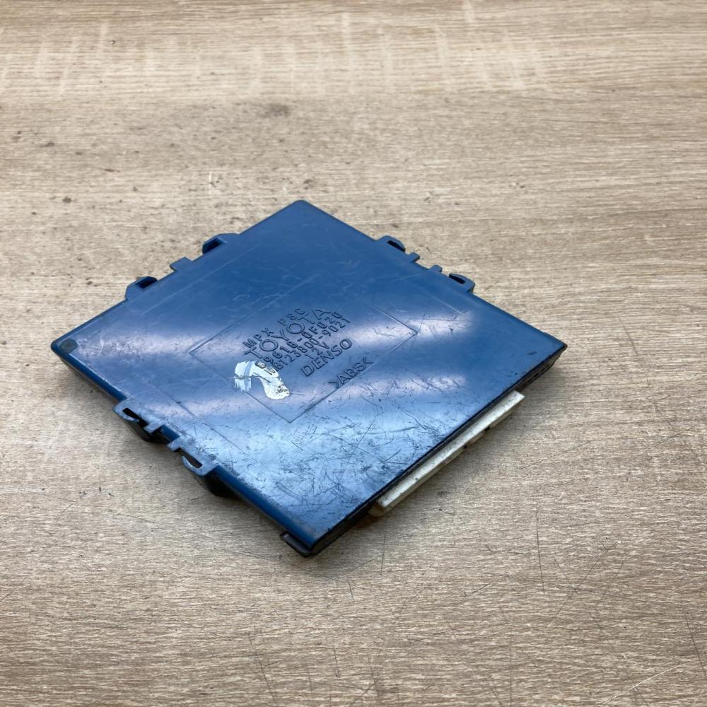 89618 0F020 MB123800 9021 896180F020 Combustion control unit/module Toyota Corol