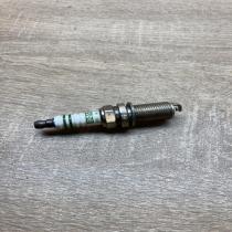 Super R6   Spark plug Volkswagen Golf IV