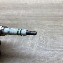 Super R6   Spark plug Volkswagen Golf IV