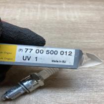 7700500012   Spark plug Renault 19