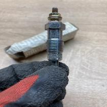 7701040208   Glow plug Renault Master I