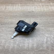 007282 007282 32  Headlight level adjustment motor Audi A6 S6 C4 4A