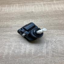007282 007282 32  Headlight level adjustment motor Audi A6 S6 C4 4A