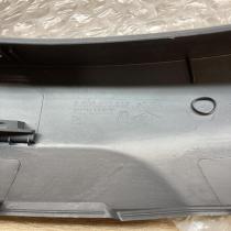 8200577917   Front arch trim Dacia Sandero