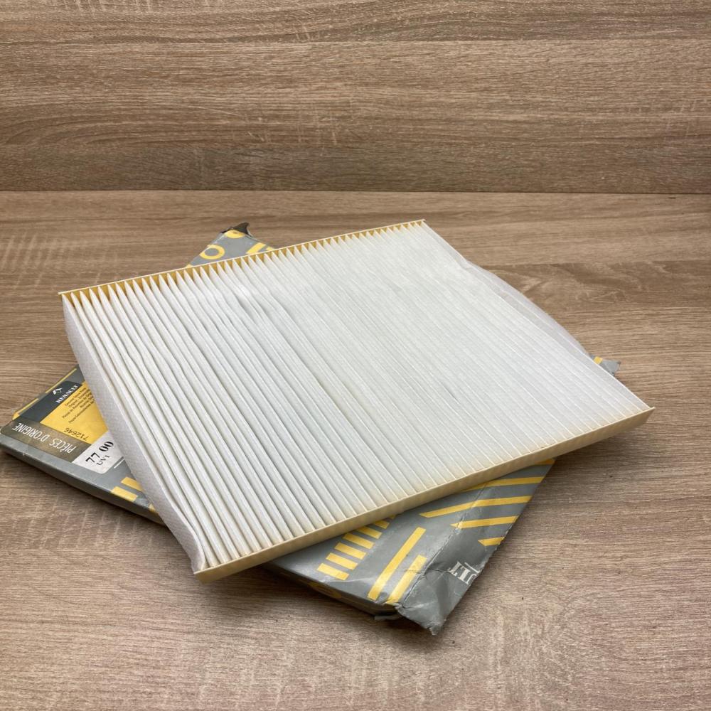 7700428820   Cabin air micro filter Renault Scenic I