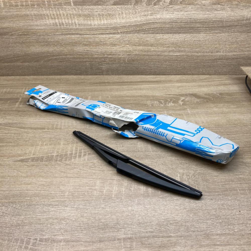 A2048202245   Rear wiper blade Mercedes-Benz C W204