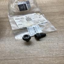 0109907504  2 Pcs Nuts/bolts Mercedes-Benz E W212