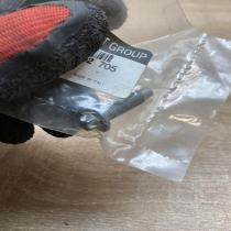 7703002705   Nuts/bolts Renault Scenic I