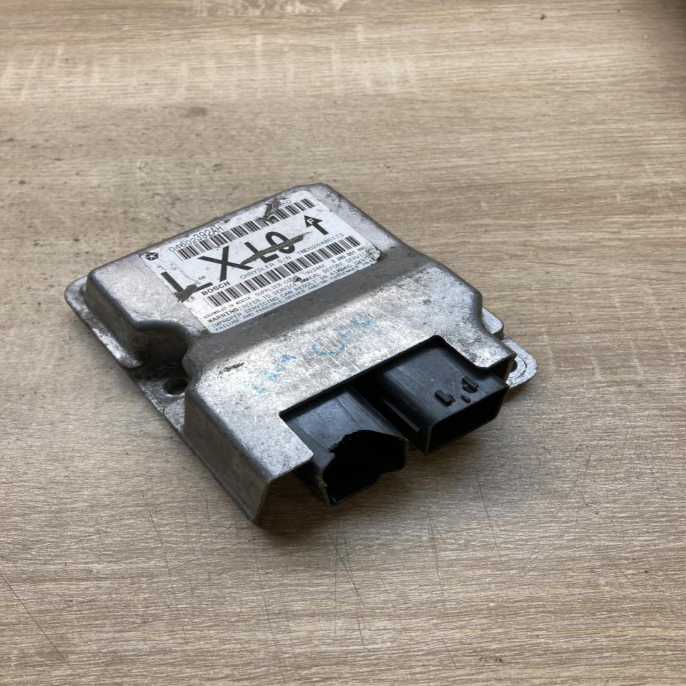 04602392AH 0285001497  Airbag control unit/module Chrysler 300 - 300C