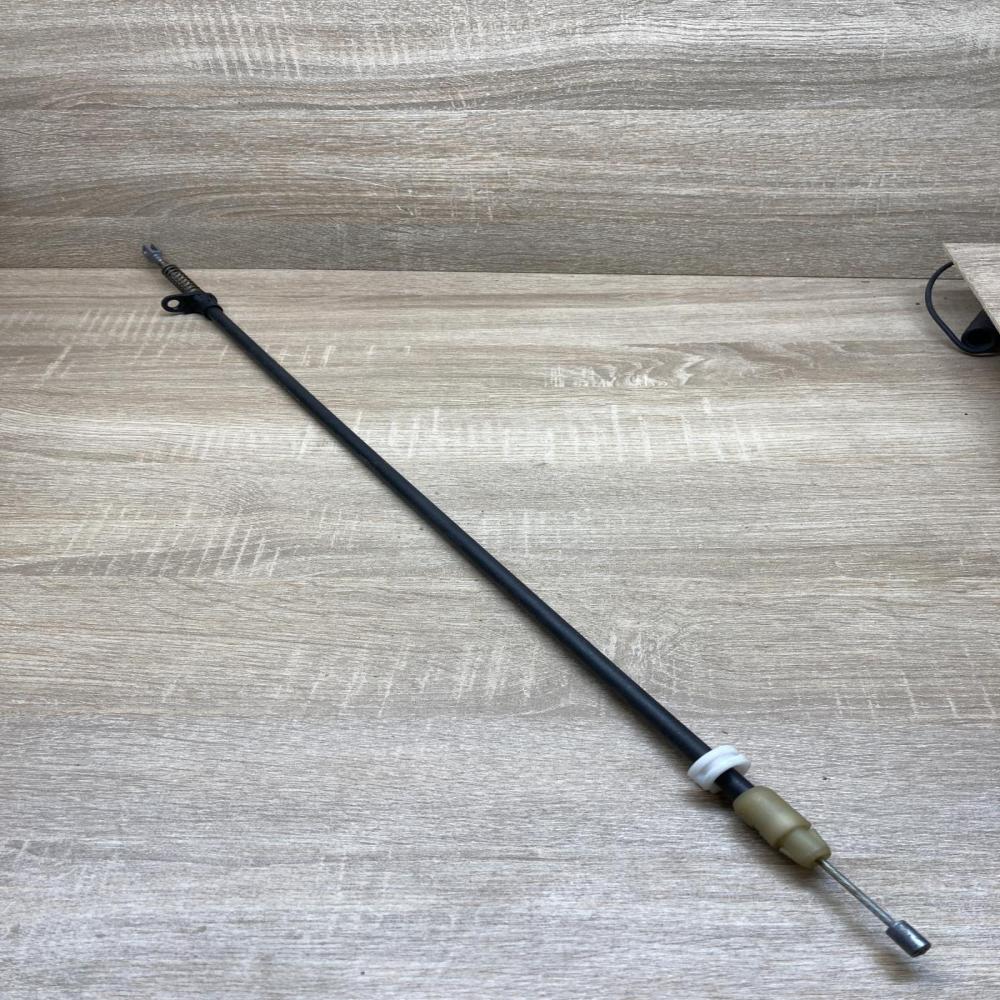 A2124201385   Hand brake release cable Mercedes-Benz E W212