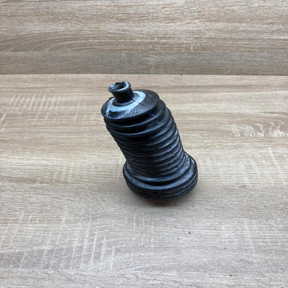 34009369   Steering tie rod boot Renault Megane I