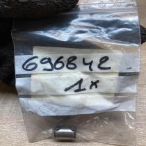 696842   Other engine bay part Citroen C5 Aircross