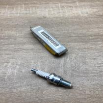 7700500012   Spark plug Renault Super R5