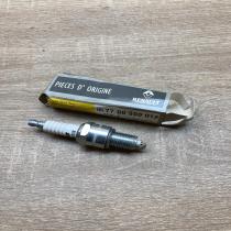 7700500012   Spark plug Renault Super R5