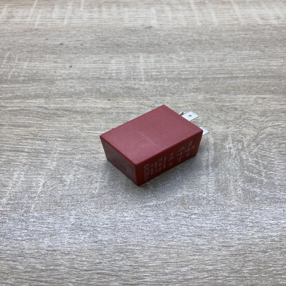 9130020 73916702  Other relay Volvo 740