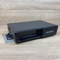 7607700003   CD/DVD changer Audi A6 S6 C5 4B