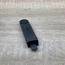 2S6J 13C010 AAYY84   Floor mat clip fixing clamp Ford Fiesta