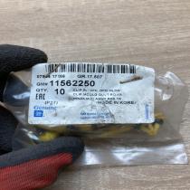 11562250  8 Pcs Other body part Opel Zafira B