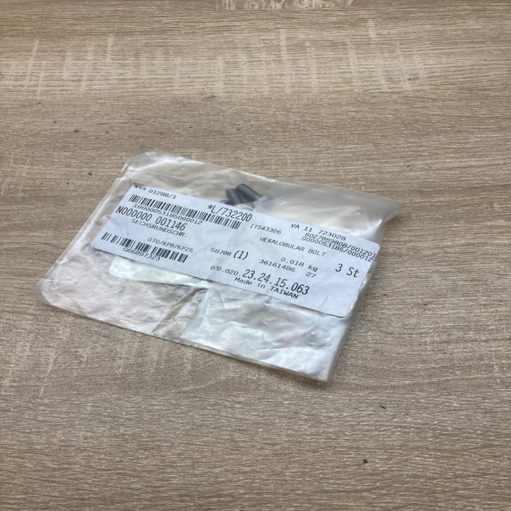 N000000001146  3 Pcs Nuts/bolts Mercedes-Benz C W203