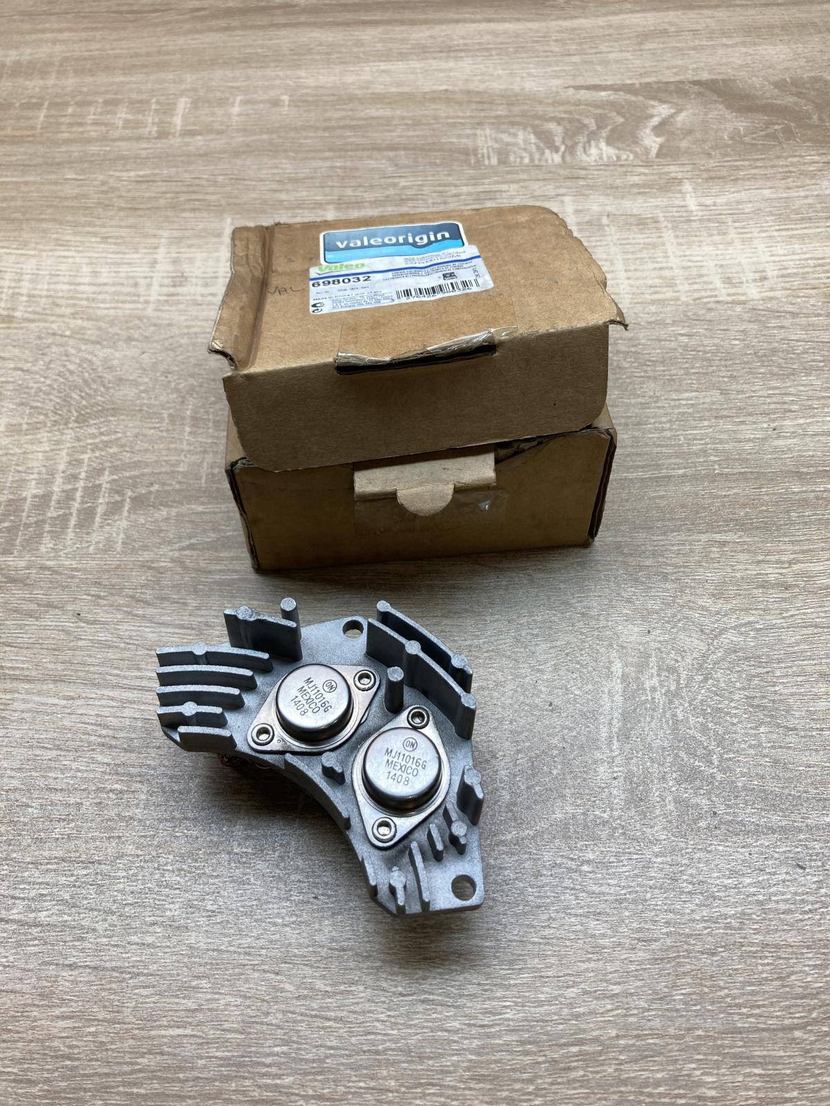 698032 MJ11016G  Heater blower motor/fan resistor Peugeot 406