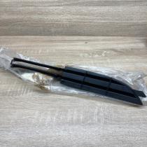 7032614   Front bumper lower grill BMW 3 E46