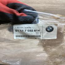 7032614   Front bumper lower grill BMW 3 E46