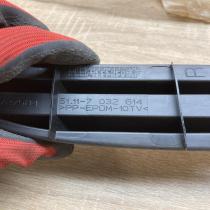 7032614   Front bumper lower grill BMW 3 E46