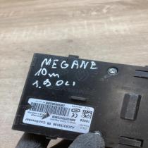 285909828R A2C53185186  Ignition key card reader Renault Megane III