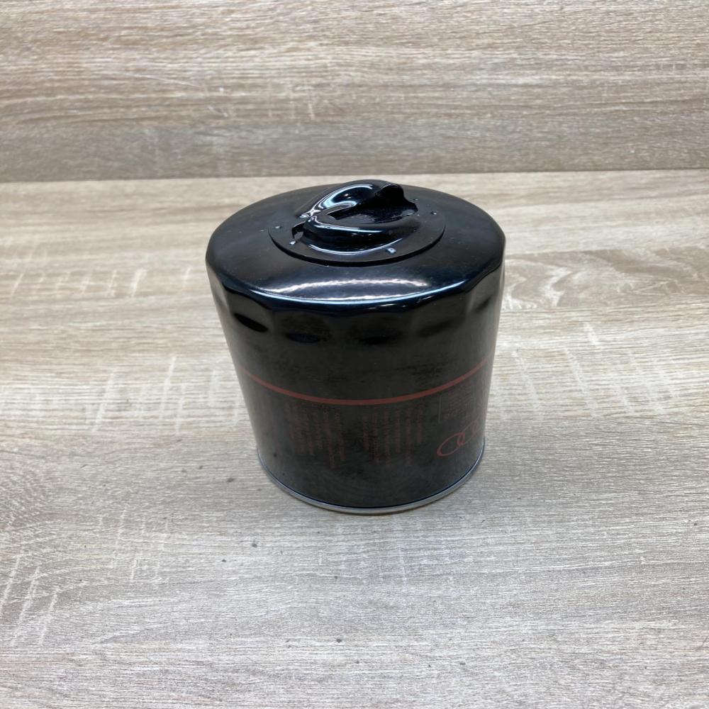 068115561F   Oil filter cover Volkswagen PASSAT B5.5