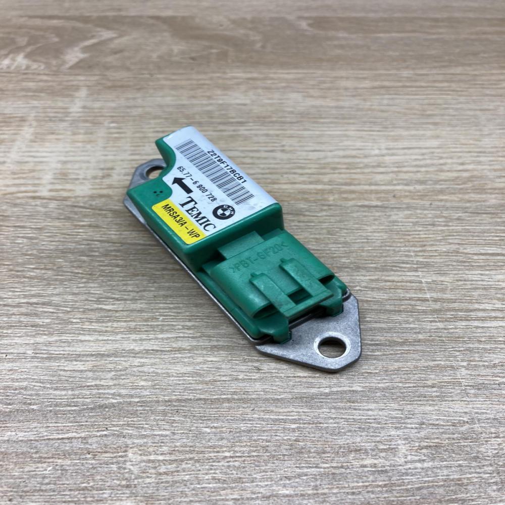 6900728   Airbag deployment crash/impact sensor BMW 5 E39