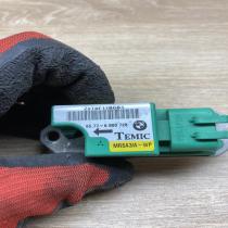 6900728   Airbag deployment crash/impact sensor BMW 5 E39