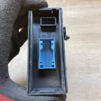 9801695280   Central body control module Citroen DS5