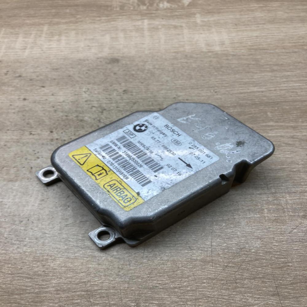 6962530 0285001681 33P Airbag control unit/module BMW 3 E46