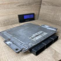 8200211711 0281010637  Engine control unit/module ECU Renault Laguna II