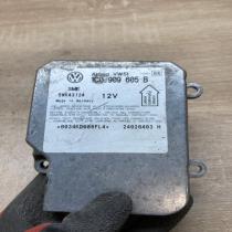 1C0909605B 5WK43124  Airbag control unit/module Volkswagen PASSAT B5.5