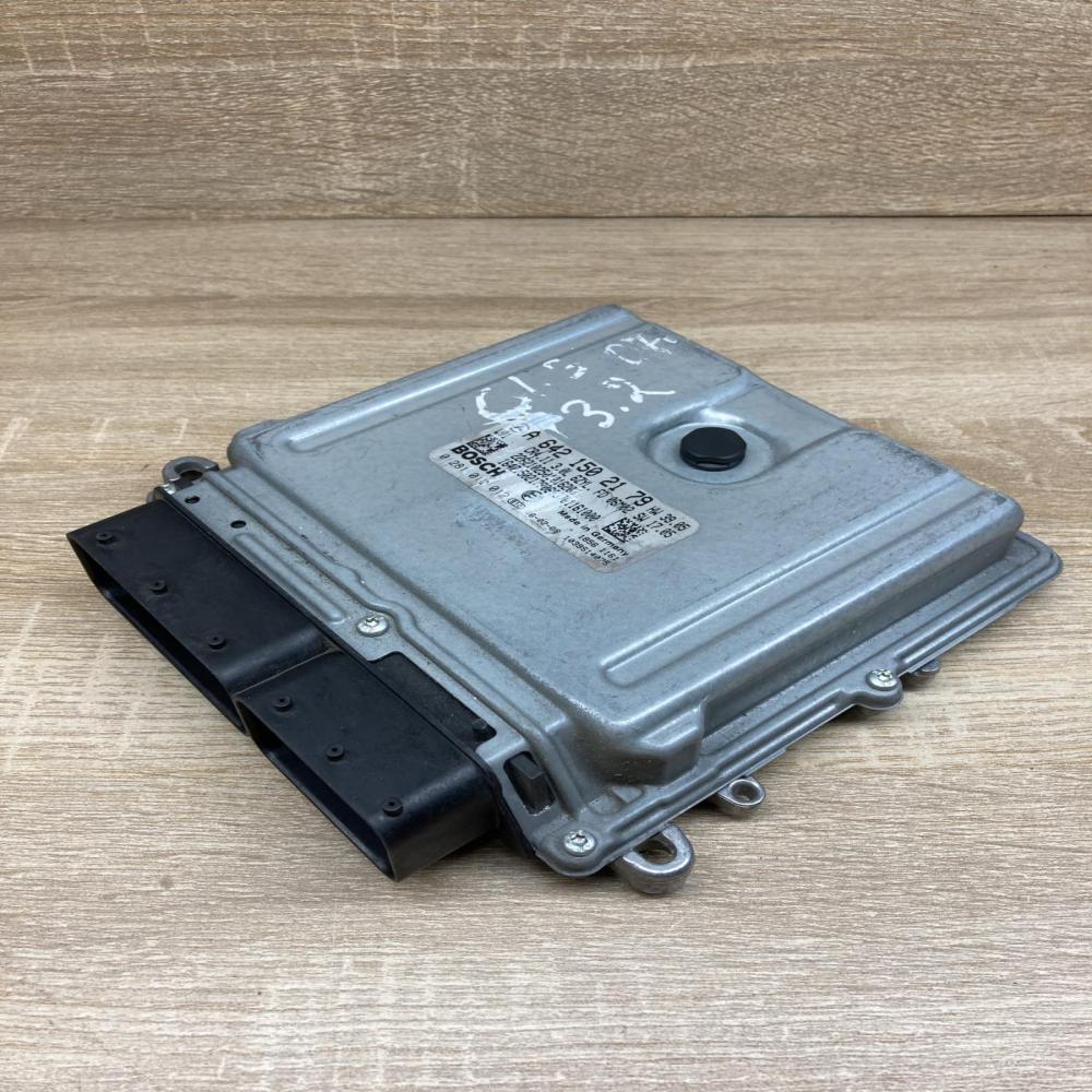 A6421502179 0281012012  Engine control unit/module ECU Mercedes-Benz CLS C219