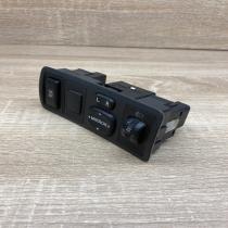 183574   Wing mirror switch Toyota Avensis T250