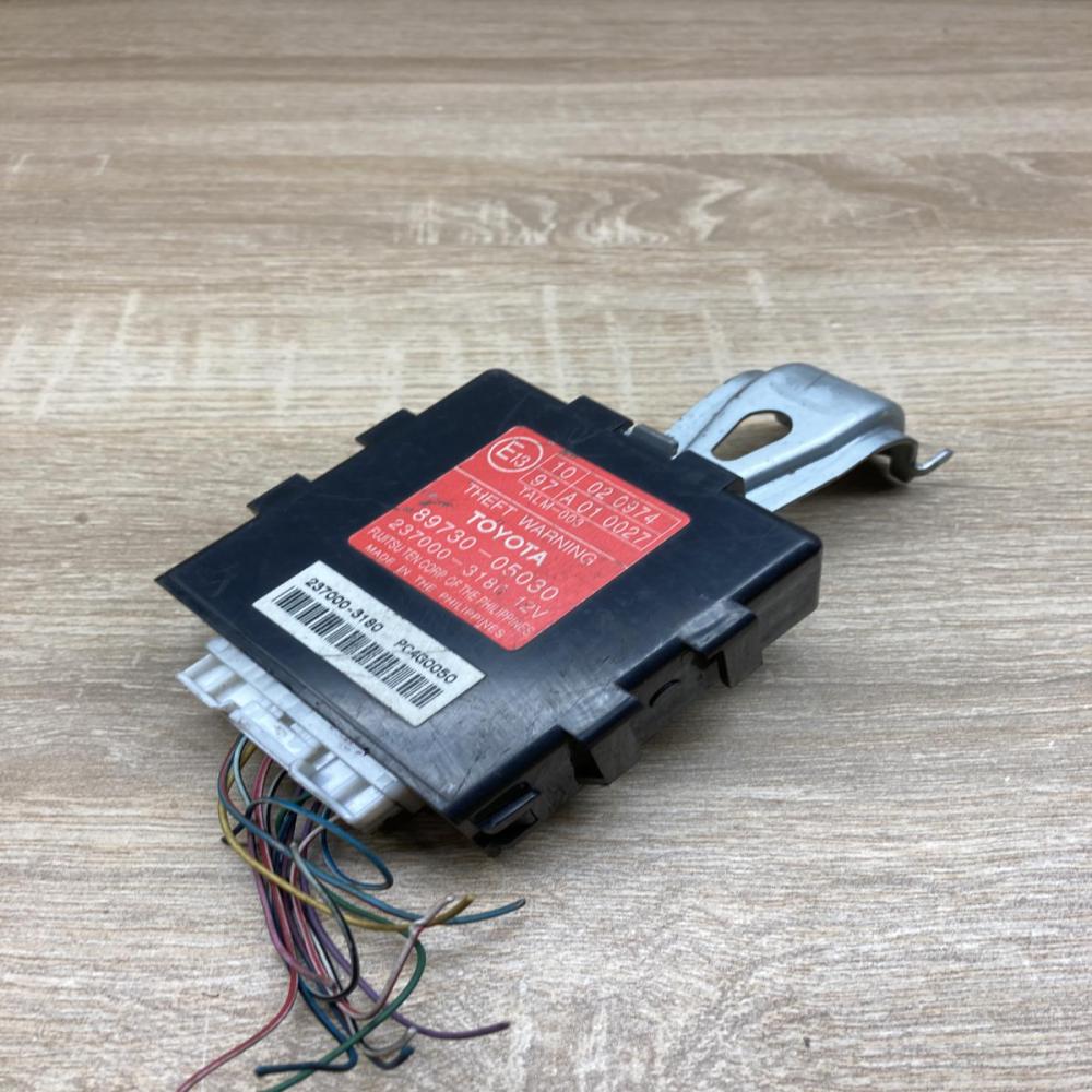 89730 05030 237000 3180  Alarm control unit/module Toyota Avensis T250
